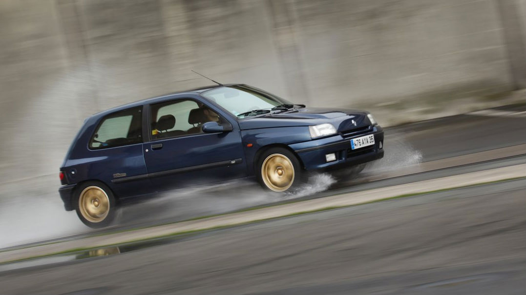 Clio Williams Built by Renaultsport to celebrate the winning of the F1